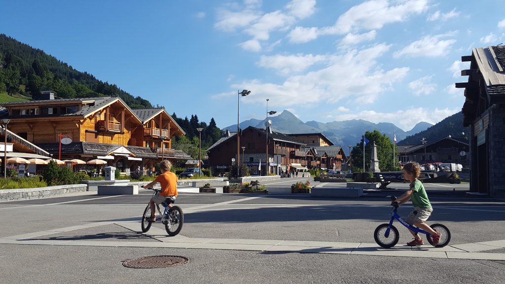 The pedestrianised village centre of Les Gets